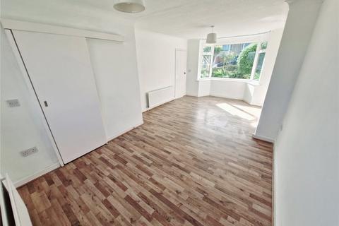 3 bedroom semi-detached house to rent, Oakbank Drive, West Yorkshire BD22