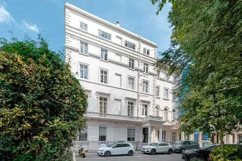 Studio for sale, Westbourne Terrace, London