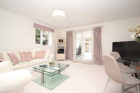 1 Milburn Close, Bournemouth, BH4 9JG