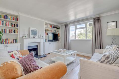 2 bedroom flat for sale, Basuto Road, London