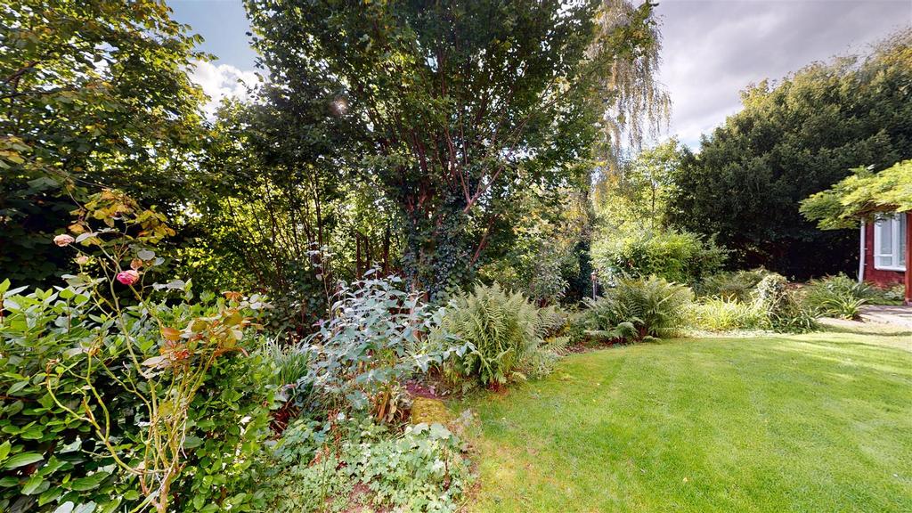 Cedar Lodge Garden.jpg