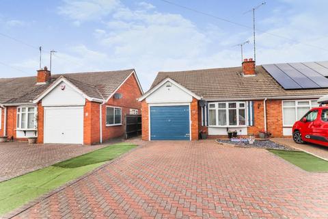 2 bedroom semi-detached bungalow to rent, Goodyers End Lane, Bedworth