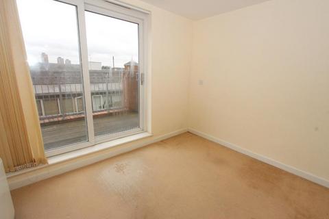 2 bedroom flat to rent, Rutland St, Leicester LE1