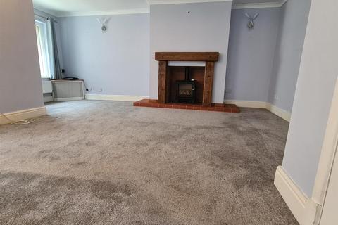 4 bedroom end of terrace house for sale, Curwen Street, Workington CA14