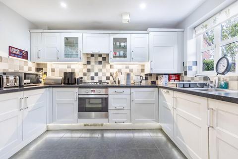 3 Bright Road, Flitch Green, Dunmow, CM6 3GU