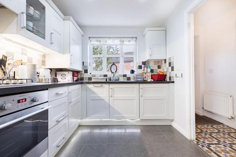 3 Bright Road, Flitch Green, Dunmow, CM6 3GU