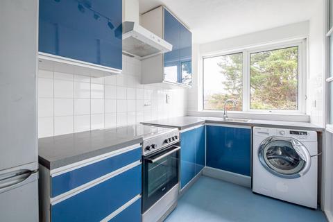 2 bedroom apartment for sale, New Wanstead, Trent Court New Wanstead, E11