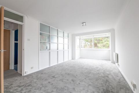 2 bedroom apartment for sale, New Wanstead, Trent Court New Wanstead, E11
