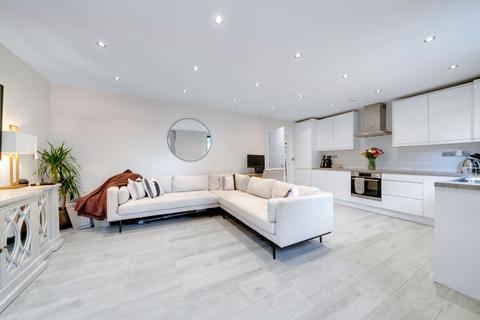 2 bedroom flat for sale, 194-196, West Green Road, London N15