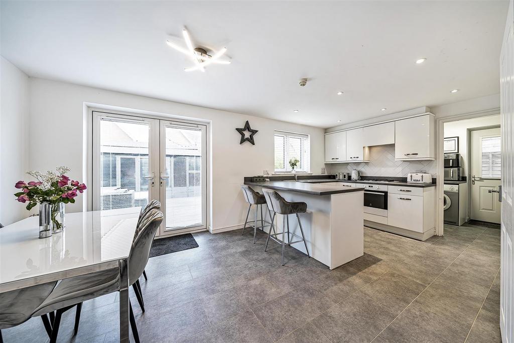 Richborough Close Margate, 4 bedroom home for sale