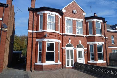 3 bedroom semi-detached house for sale, Southbank Road, Southport, PR8