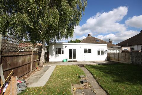 16 Eynsford Close, Petts Wood, Orpington, BR5 1DP