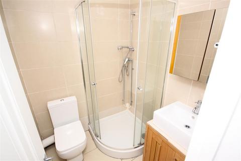 16 Eynsford Close, Petts Wood, Orpington, BR5 1DP
