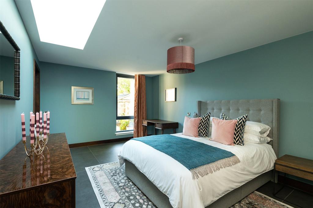 Double Bedroom