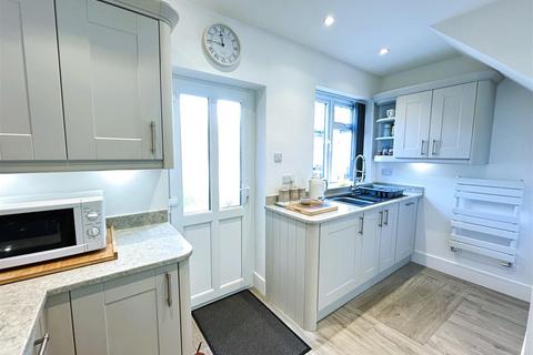 3 bedroom terraced house for sale, Bulling Lane, Matlock DE4