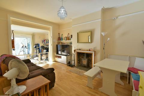 2 bedroom flat for sale, Egerton Road, Bexhill-on-Sea, TN39