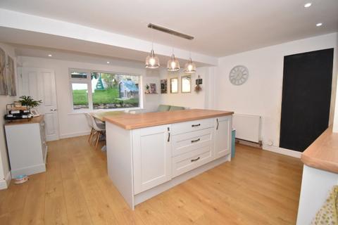 35 Sullivan Road, Exeter, EX2 5RB