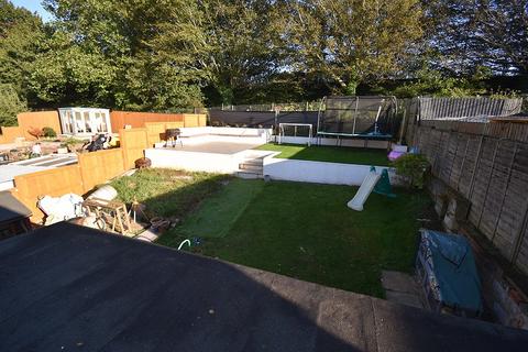 35 Sullivan Road, Exeter, EX2 5RB