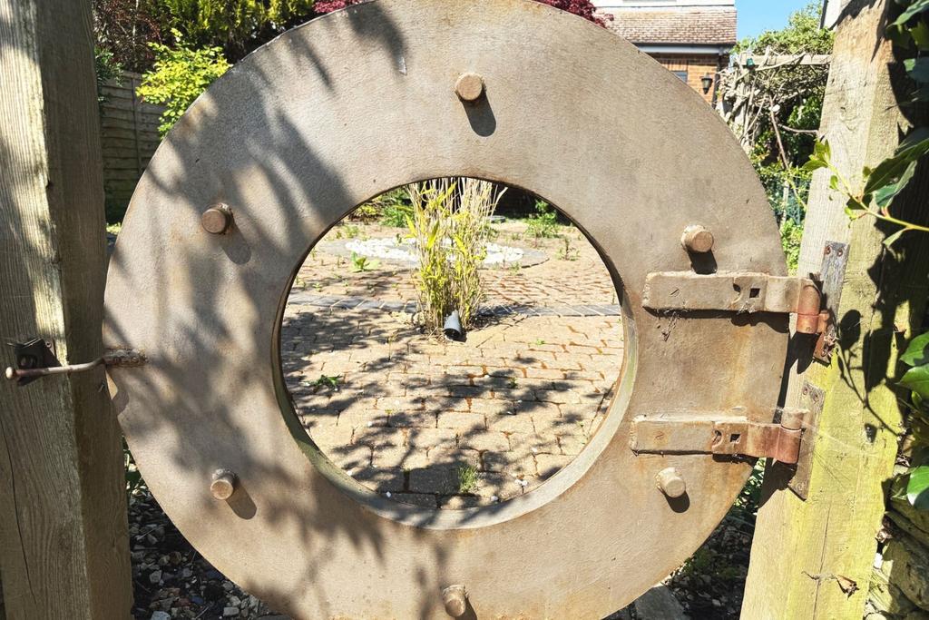 Porthole