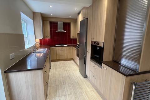 undefined, Kingston Road, Staines-upon-Thames, Surrey, TW18