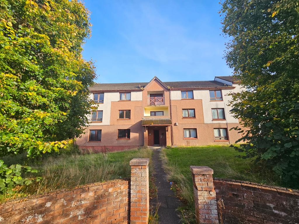 Dalriada Crescent, 3 bed flat to rent £625 pcm (£144 pw)