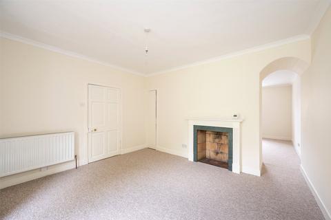 5 bedroom terraced house for sale, Main Street, Pathhead, Midlothian