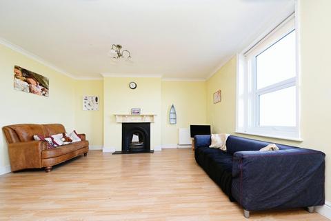 3 bedroom apartment for sale, Cliff Parade, Hunstanton PE36