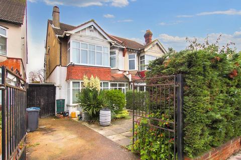 4 bedroom semi-detached house for sale, Ashburton Road, Addiscombe