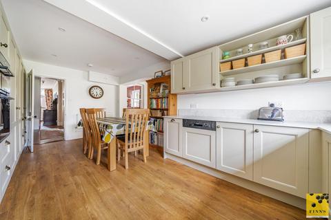 4 bedroom semi-detached house for sale, The Grove, Canterbury CT4