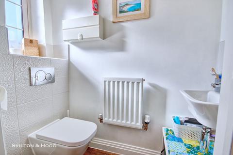 32 Cartmel Road, Daventry, NN11 2PP