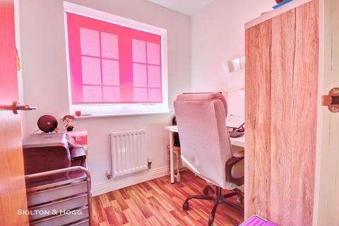 32 Cartmel Road, Daventry, NN11 2PP