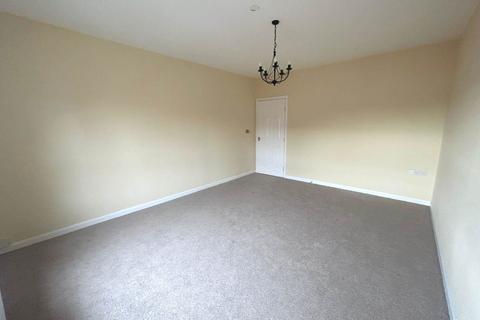 2 bedroom flat to rent, Grovepark Street, Glasgow