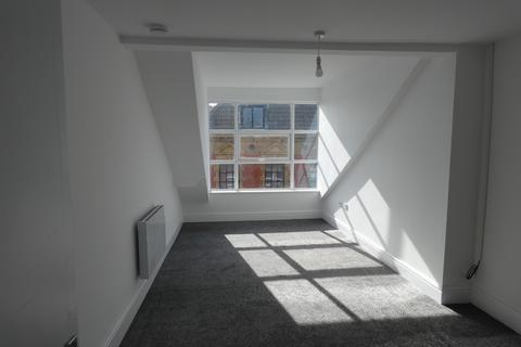 2 bedroom property to rent, Bond Street Flat  1 2FF