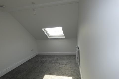 2 bedroom property to rent, Bond Street Flat  1 2FF