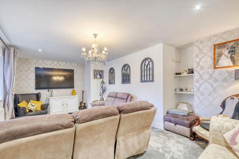 2 Beech Farm Croft, Birmingham, B31 2LG