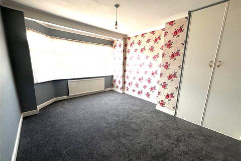 40 Morley Road, Romford, RM6 6XB