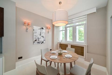 2 bedroom flat for sale, Thurloe Place, Knightsbridge SW7