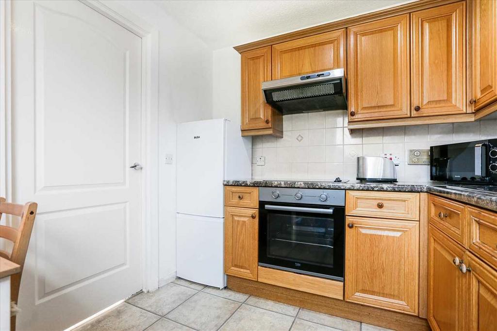 Kitchen Dining (2)