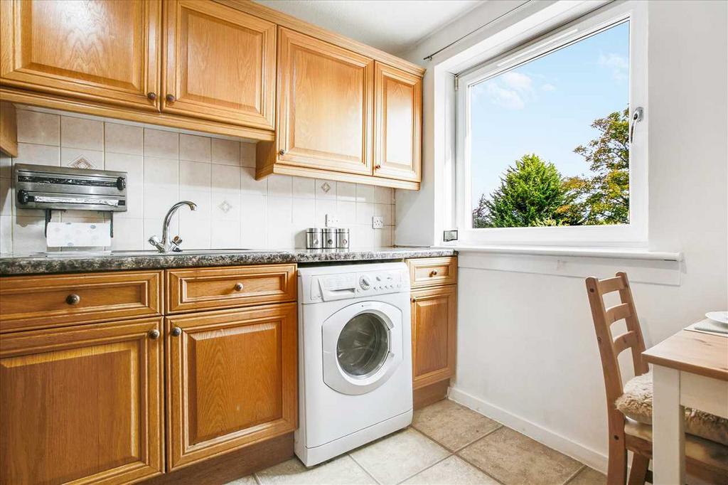 Kitchen Dining (3)