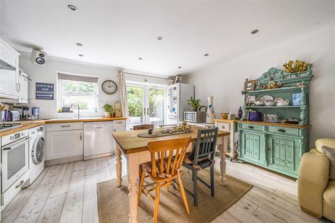 13 Colleton Mews, Exeter, EX2 4AH