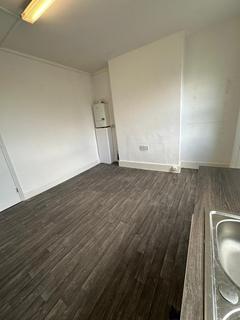 2 bedroom flat to rent, 2 Bedroom Flat For Rent in Green Lanes, N4