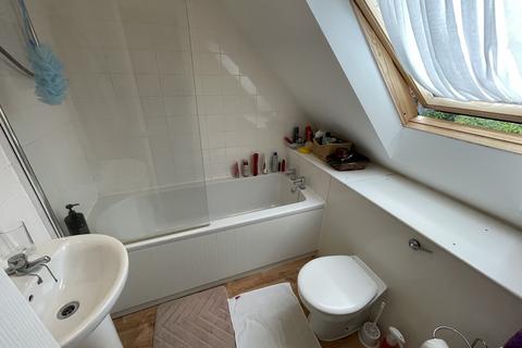 4 Carnot Close, Shenley Lodge, Milton Keynes, MK5 7BX