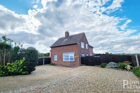 4 bedroom detached house for sale, Whittlesey Road, March PE15