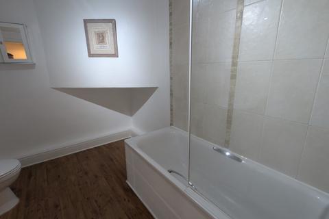 1 bedroom flat to rent, Mumbles Road, Mumbles, SA3
