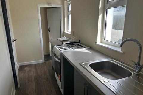 2 bedroom end of terrace house to rent, Lampeter, Ceredigion SA48