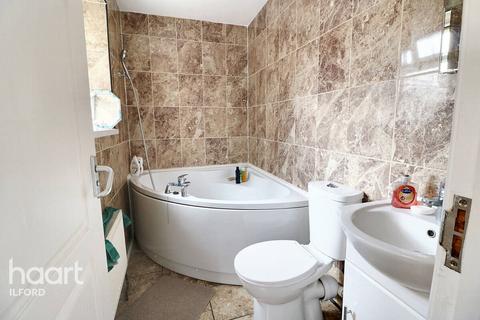 19 Farnham Road, Ilford, IG3 8QB