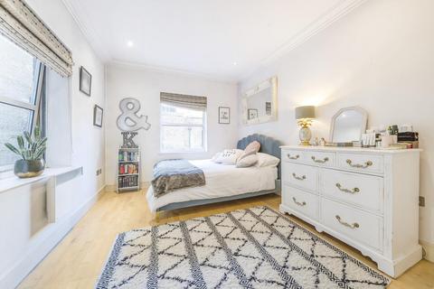 2 bedroom flat for sale, Queensborough Terrace, Bayswater, London, W2