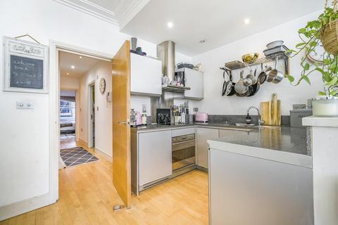 2 bedroom flat for sale, Queensborough Terrace, Bayswater, London, W2