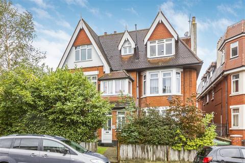 1 bedroom flat for sale, Farnan Road, SW16