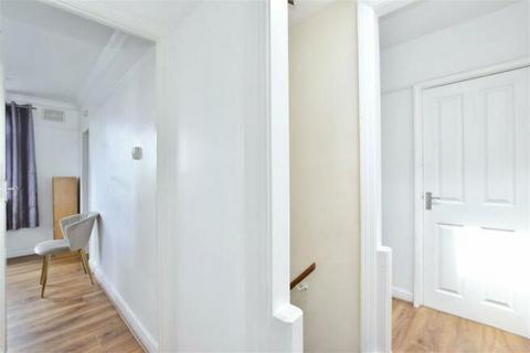 2 bedroom apartment for sale, Great Elms Road, Hemel Hempstead, HP3